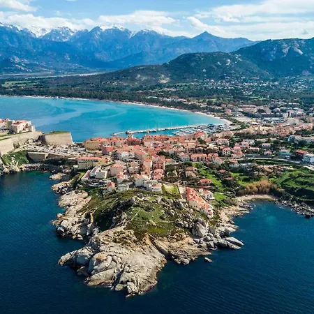 T3 Les Pieds Dans L'eau * Calvi (Corsica)